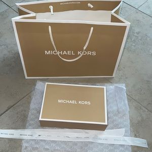 Michael Kors box paper bag & rope